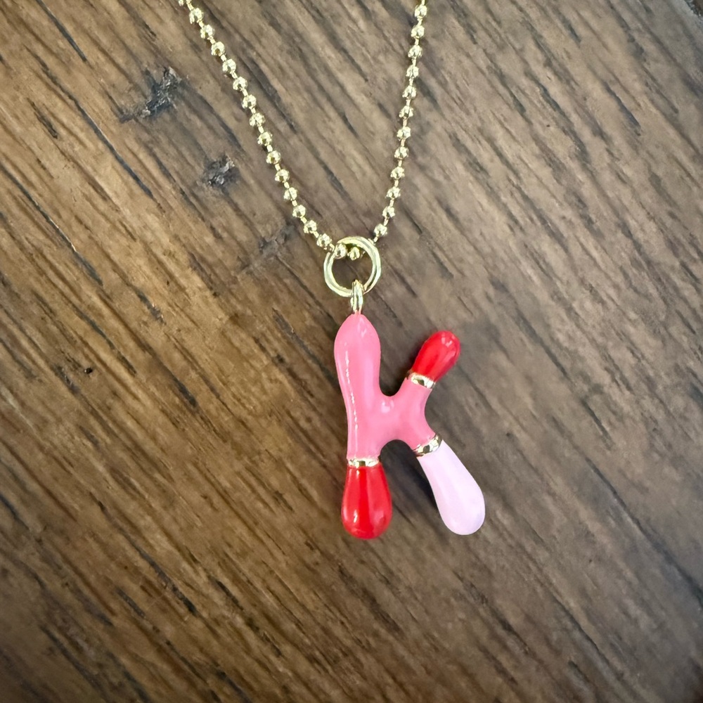 NWT Idalia Signature Enamel “K” Charm Gold Chain Necklace - Picture 8 of 9